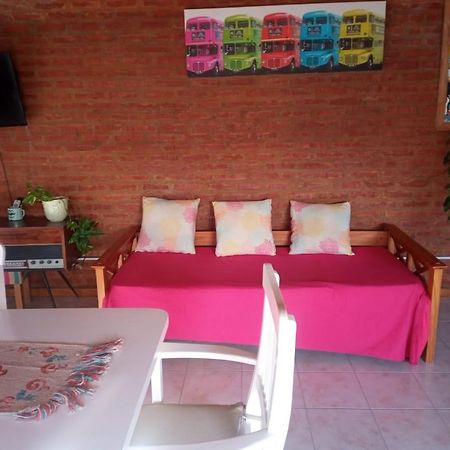 Departamento Trelew Appartement Buitenkant foto